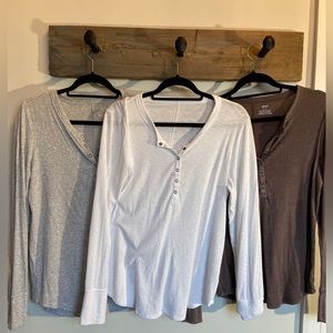 Aerie 3 Long sleeve layering shirts ~distressed cotton ~like new